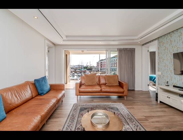 2 BEDROOM APARTMENT FOR SALE IN WATERFRONT
